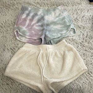2 pair Pacsun and Forever 21 Small Tie Dye & Cream Shorts Women’s S